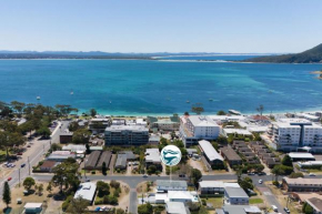 Shoal Bay Beach House One